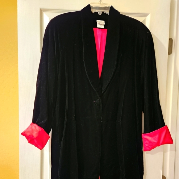 Moda International Black Velvet Coat Size 6 - Picture 7 of 7